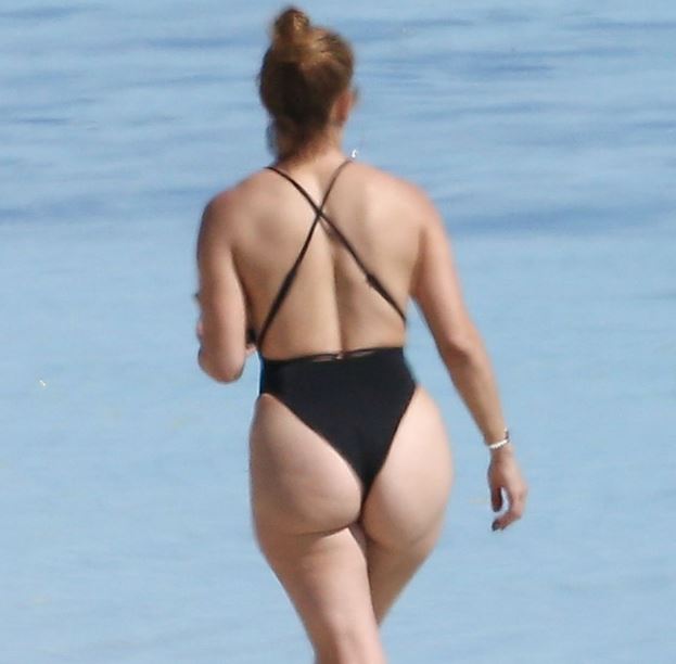 Jennifer Lopez - Sexy Big Ass in a Bikini on the Beach in 