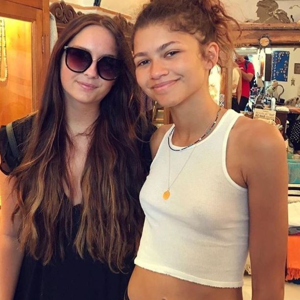 Cute Disney teen star Zendaya hard nipples in white top #pokies