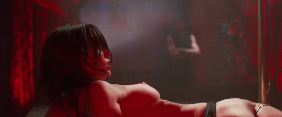 Jessica Biel celebrity topless stripper