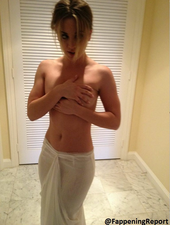 Kaley Cuoco cellphone nude topless pic