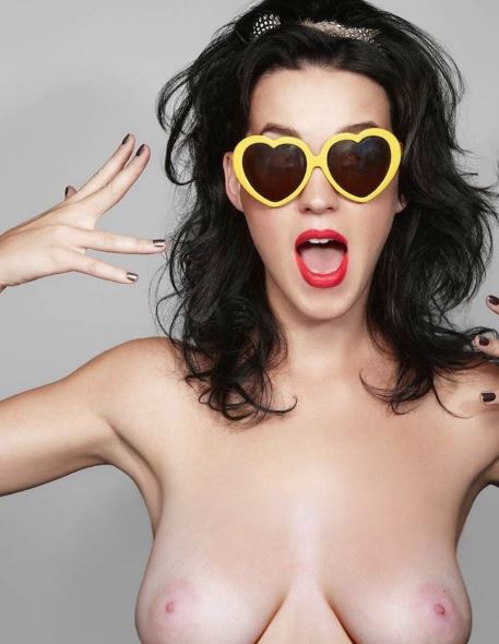 Katie Perry with cool sunglasses and her big titties nude
