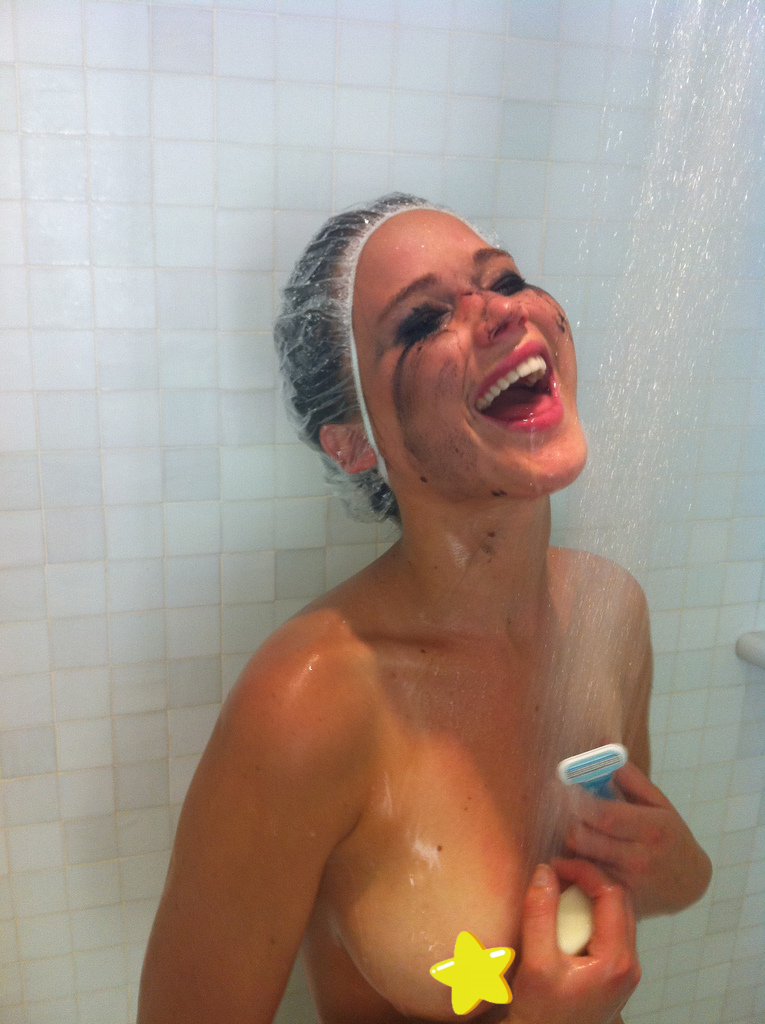 New Jennifer Lawrence nude showering photos