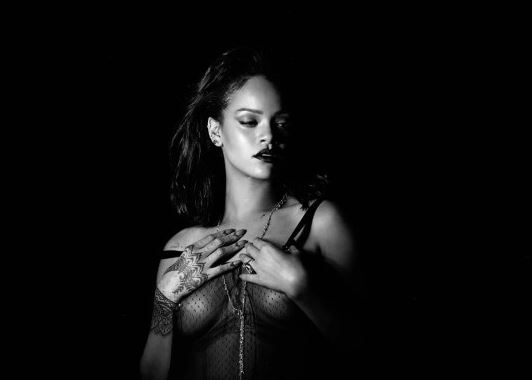 Rihanna sexy nipples / tits see through clothing photo. Black and white sexy photo.