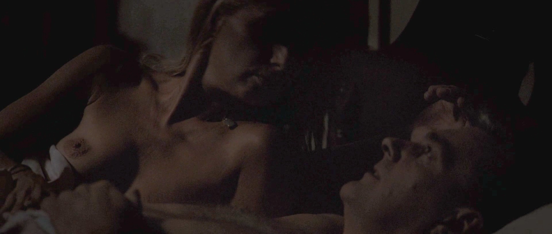 Katherine LaNasa Jayne Mansfields nude! topless tits in bed.