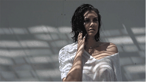 lauren cohan tits see through shirt - nipples, boobs