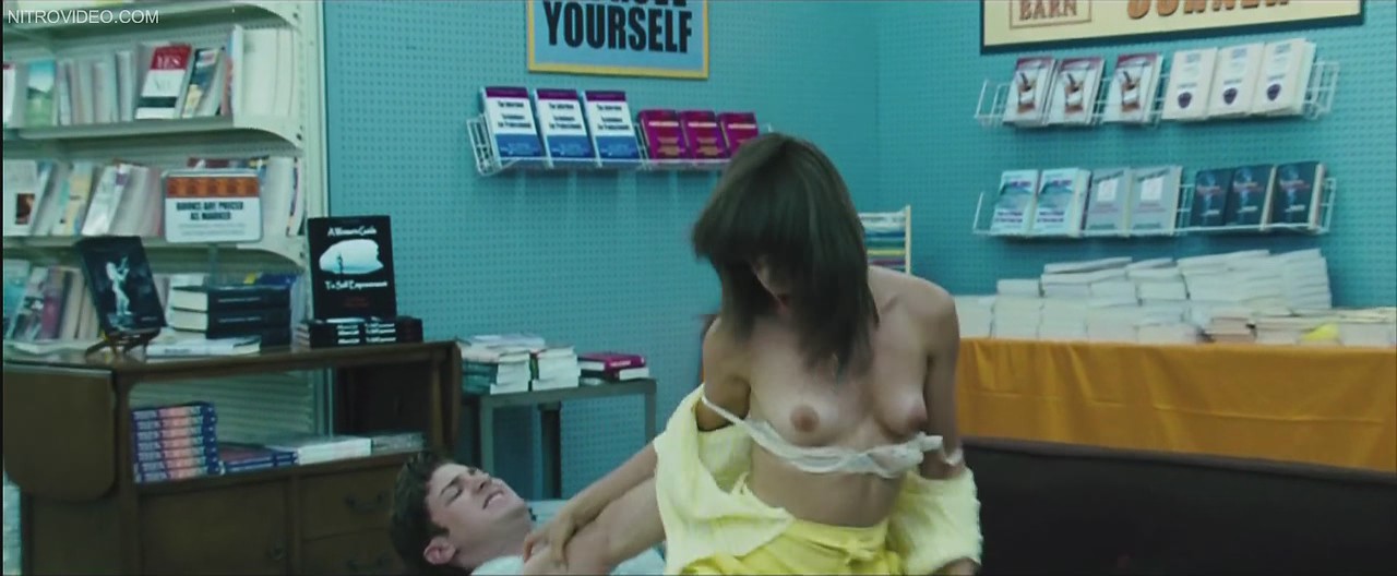 Mena Suvari tits topless celeb boobs