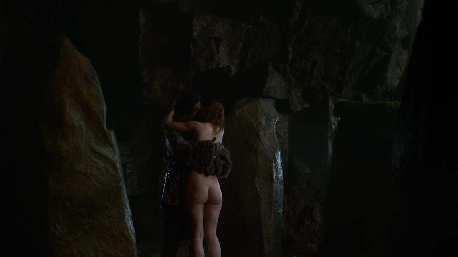 Rose Leslie - sweet white naked celebrity ass