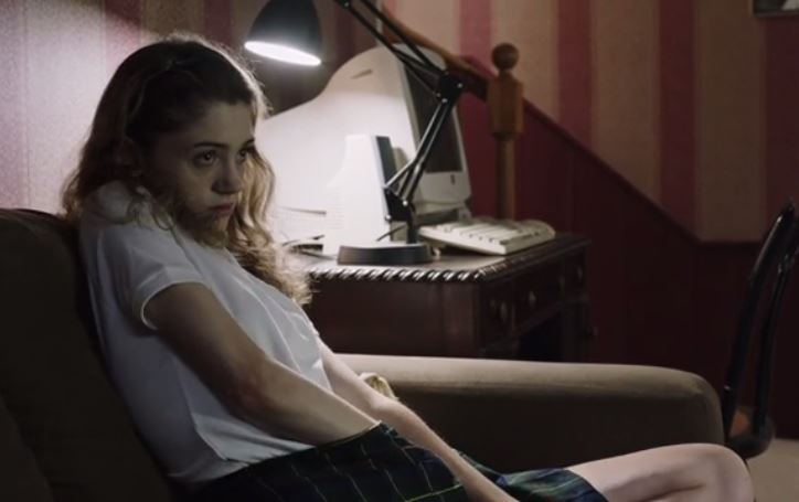 Stranger Things babe Natalia Dyer masturbating in deleted scene! Watch free online